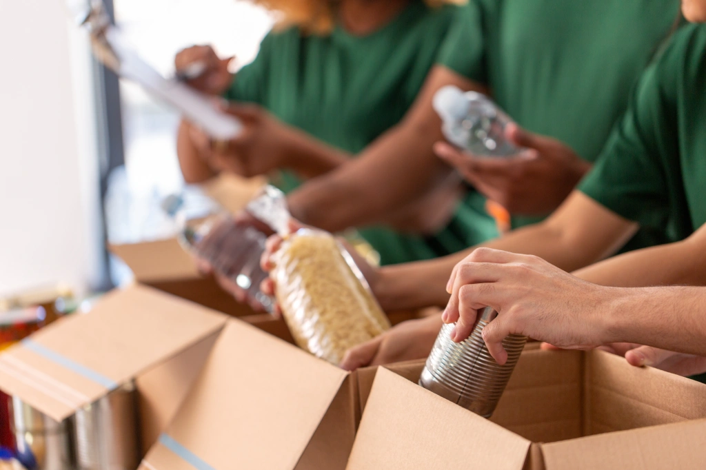 Food Donation And Dignity: Helping Without Judgment